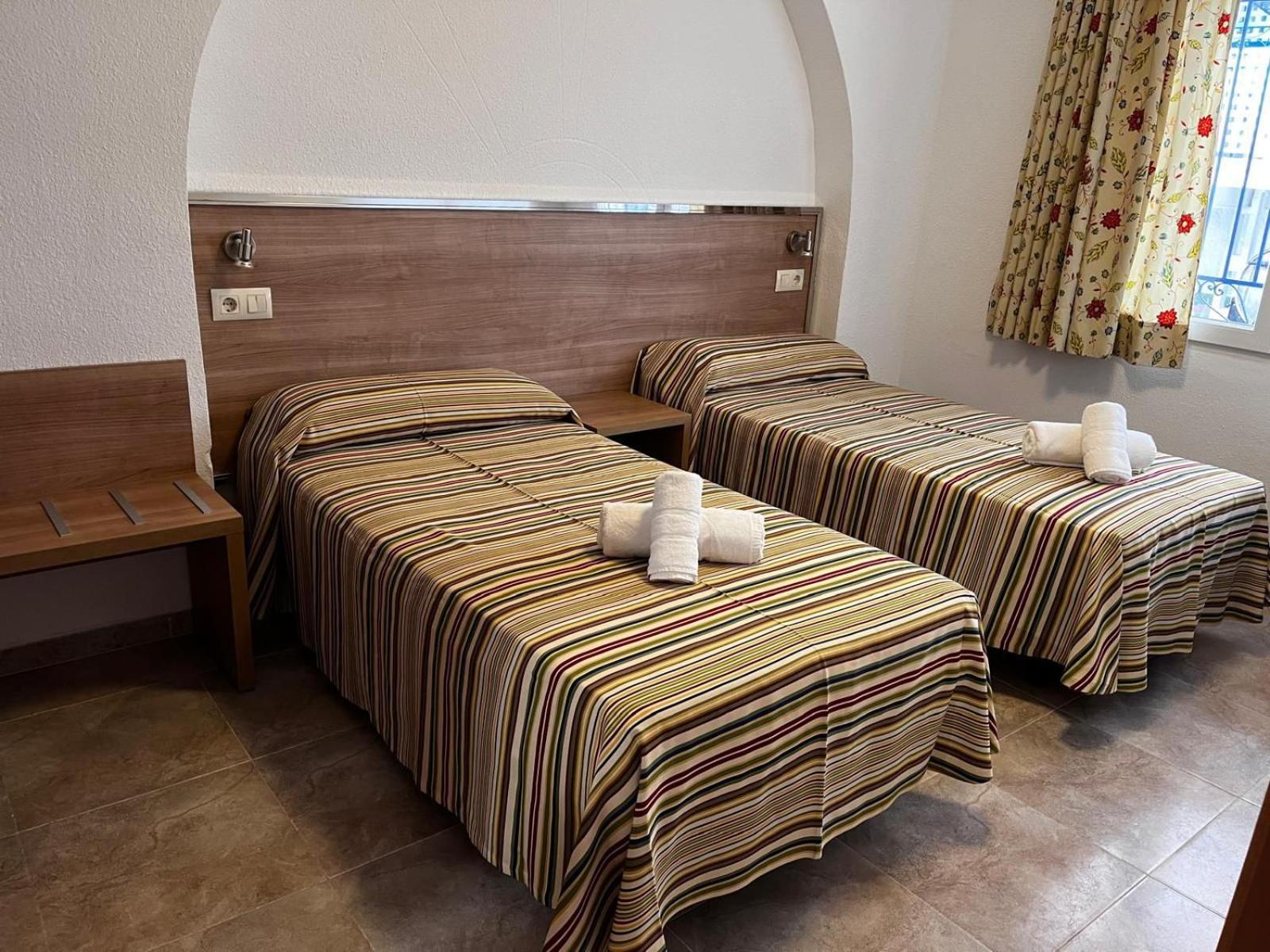 Hotel Blason Junior Пеньискола Экстерьер фото